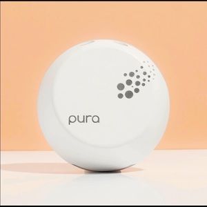 Lightly used Pura scent diffuser